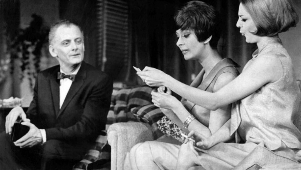 Art_Carney_Felix_Ungar_The_Odd_Couple_Broadway_1965.JPG Art_Carney_Felix_Ungar_The_Odd_Couple_Broadway_1965.JPG