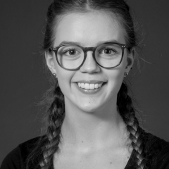 Charlotte Barker - Maureen and Bullfrog.jpg Charlotte Barker - Maureen and Bullfrog.jpg