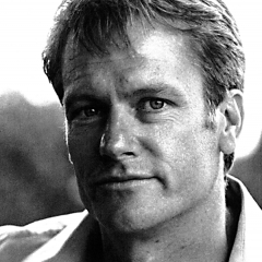 William McInnes William McInnes