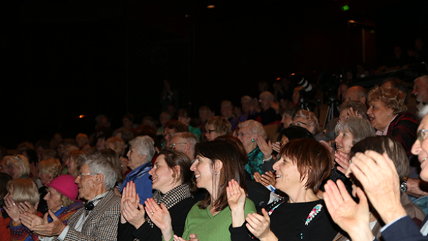 A round of applause A round of applause