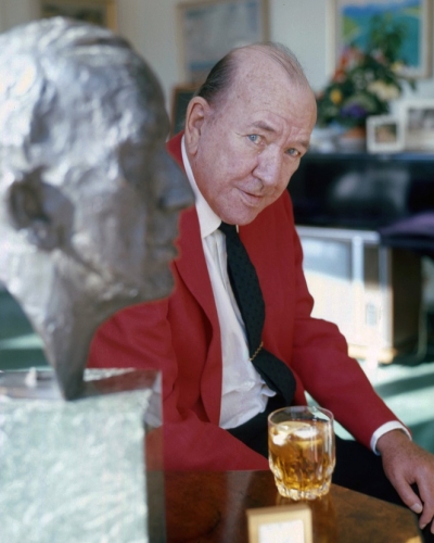 Noel_Coward_with_Bust_Allan_Warren English Sir Noel Coward with his bust in his sitting room in Les Avants Switzerland 1972.jpg